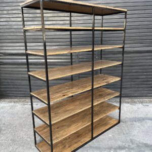 Estantería industrial grande en Pino